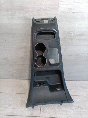 Tunel środkowy uchwyt na kubki port USB Dodge Durango 2014-2018