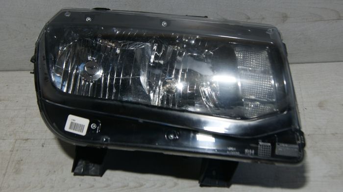 Lampa reflektor prawy Chevrolet Camaro 