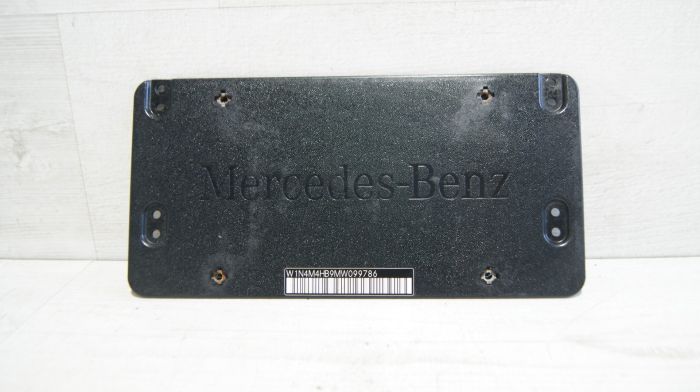 Podkładka pod tablicę Mercedes-Benz CLS E GL ML S