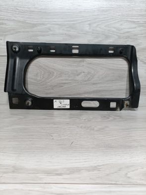 Wspornik panelu ramy GMC Yukon / Chevrolet Suburban / Chevrolet Tahoe 