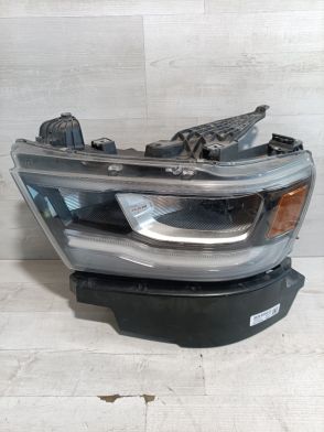 Lampa lewy przód Dodge RAM 2019-2023