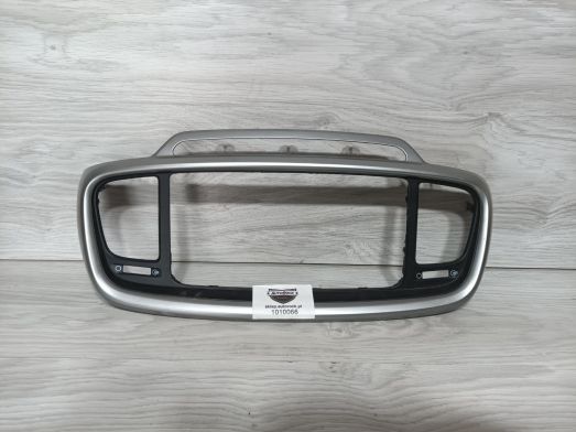 Ramka radia Kia Sorento III