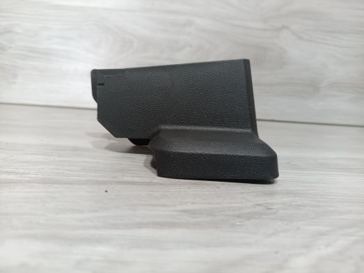 Osłona szyby przedniego fotela lewa Dodge Journey 