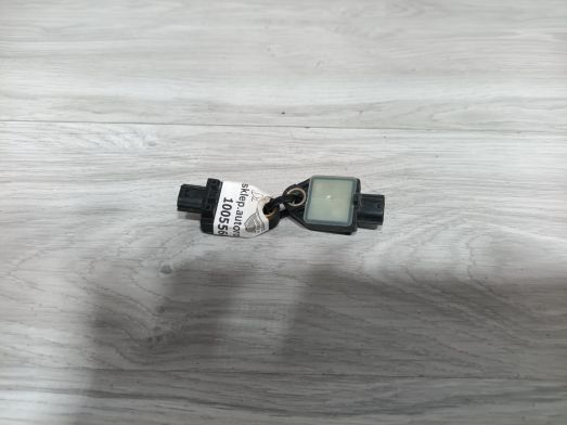 Czujnik uderzenia poduszki powietrznej Jeep Chrysler Dodge