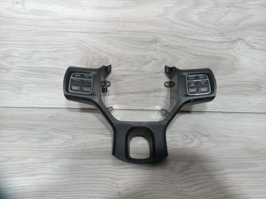 Obudowa osłona kierownicy z przełącznikami Dodge RAM 1500