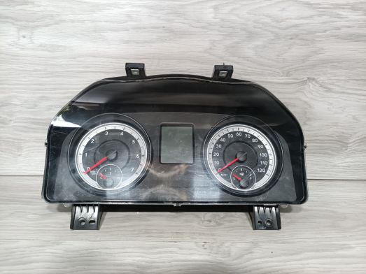 Licznik prędkościomierz Dodge RAM 1500