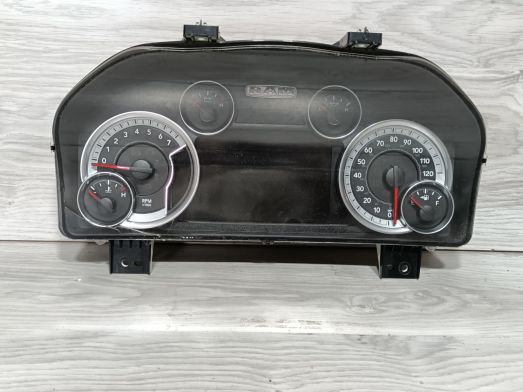Prędkościomierz licznik Dodge RAM 2014