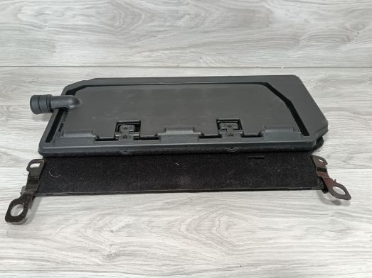 Płyta podłoga bagażnika schowka Dodge RAM