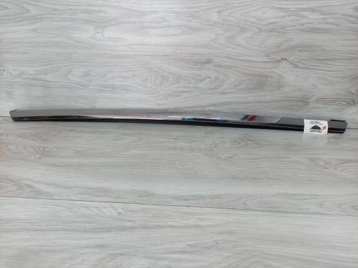 Listwa uszczelki drzwi prawy tył Tesla Model S