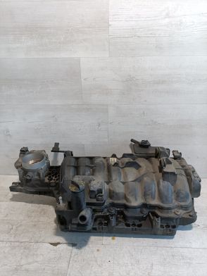 Kolektor dolotowy ssący z przepustnicą Dodge RAM 1500 5,7 Jeep Grand Cherokee WK2 5,7