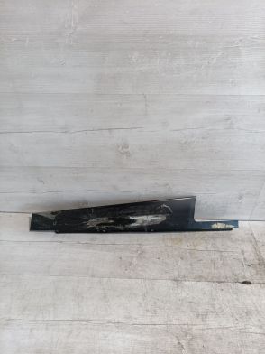 Listwa drzwi prawa Jeep Cherokee KL 2014-20122