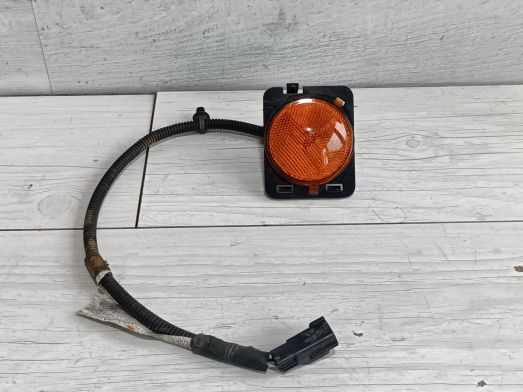 Kierunkowskaz lewy obrys obrysówka Jeep Wrangler JK 2011-2018