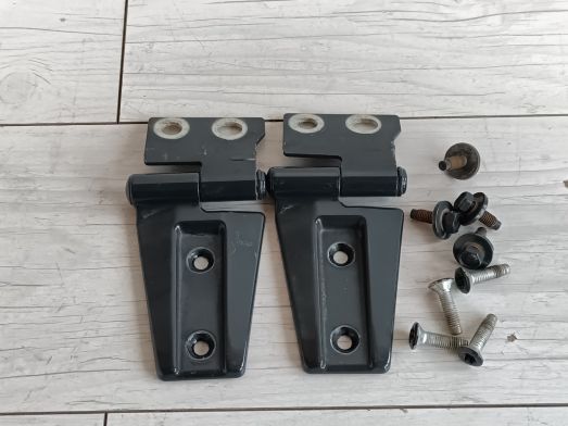 Zawiasy maski Jeep Wrangler JK 2007-2018