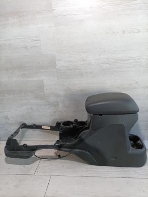 Tunel środkowy podłokietnik Jeep Wrangler JK 2011-2018