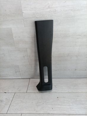 Osłona obudowa słupka prawa Jeep Wrangler JK 2007-2018