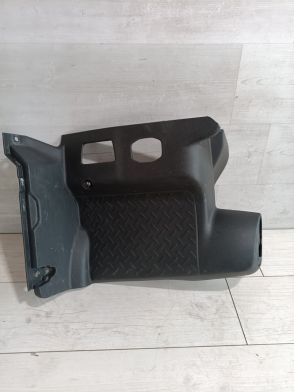 Panel osłona boczek bagażnika tył lewy Jeep Wrangler JK 