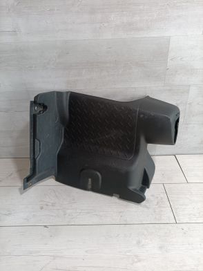 Panel osłona boczek bagażnika tył prawy Jeep Wrangler JK 