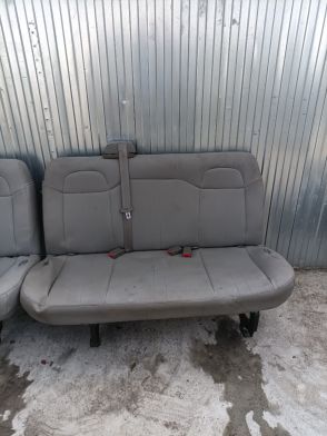Kanapa zestaw foteli GMC Savana 2007
