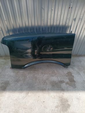 Błotnik przedni lewy przód lewy GMC Savana 2003-2018