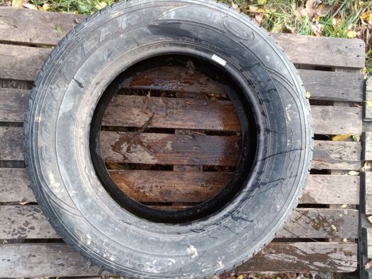 Opona GoodYear P235/65/r17 104H ASSURANCE