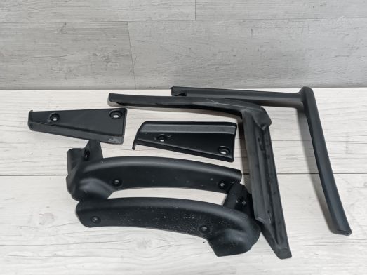 Dodge RAM 1500 2013-2018 DS Chlapacz Chlapacze Komplet Przód i Tył