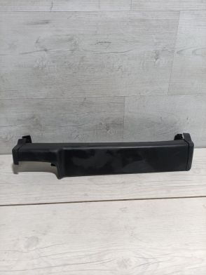 Osłona prowadnicy siedzenia szyny fotela prawa GMC Sierra 2014-2019