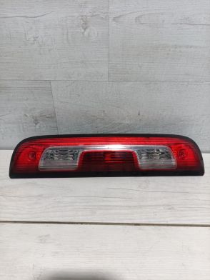 Światło stop trzecie światło montowane w dach GMC Sierra Chevrolet Silverado