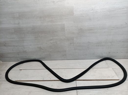 Uszczelka drzwi prawy tył GMC Sierra 2014-2018