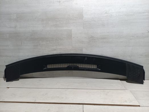 Górny panel wykończeniowy deski rozdzielczej GMC Sierra Chevrolet Silverado 2014-2019