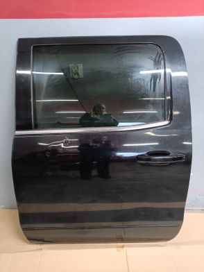 Drzwi lewy tył oryginał GMC Sierra 2014-2018