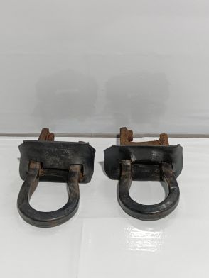 Hak haki przednie GMC Sierra 2014-2018