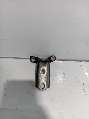 Zawias zawiasy drzwi prawy przód PP GMC Sierra 2014-2018