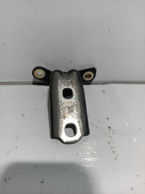 Zawias zawiasy drzwi lewy przód LP GMC Sierra 2014-2018