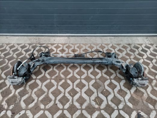 Wózek tył tylny sanki kołyska Fiat 500L  2014-2018 USA