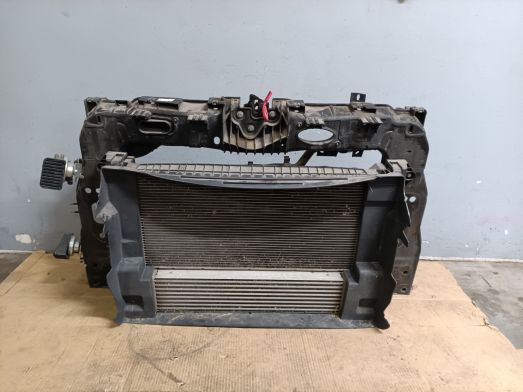 Pas przedni wzmocnienie czołowe chłodnica Fiat 500L USA 1,4 2014-2018