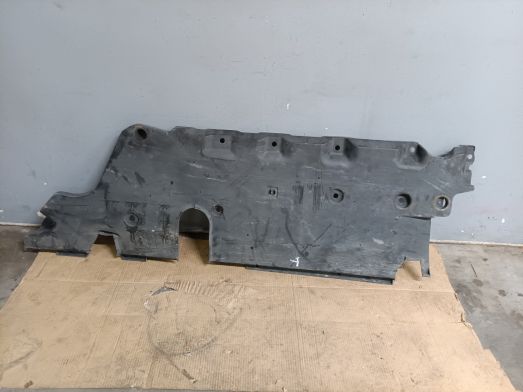 Osłona płyta podwozia pod silnik Fiat 500L 