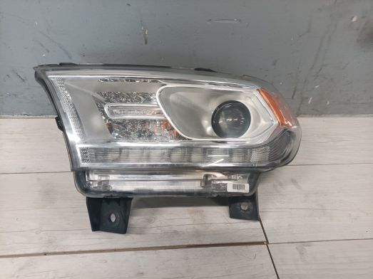 Lampa lewa przód xenon led Dodge Durango 2014-2020