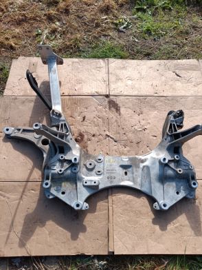 JEEP Cherokee KL 2013-2018 Wózek Sanki Przód Przednie Wspornik Kołyska